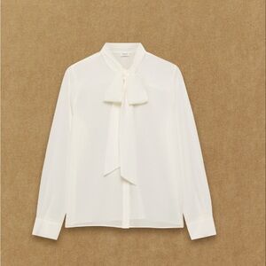 Aritzia Babaton Liberty Blouse